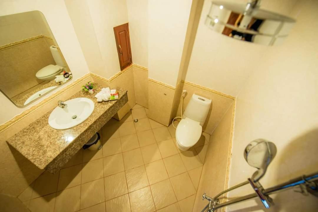 Soubandith Hotel Paksze Kültér fotó